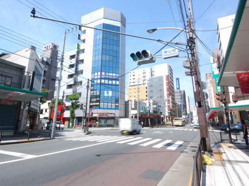 横山町交差点1