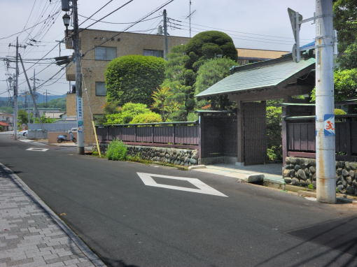 門1